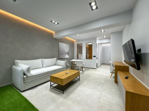 WhiteKaravan Suite